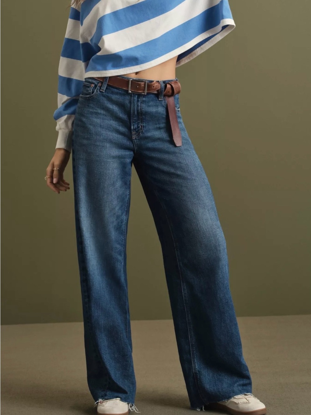 American Eagle Size 14 XLong super high rise baggy wide leg jeans